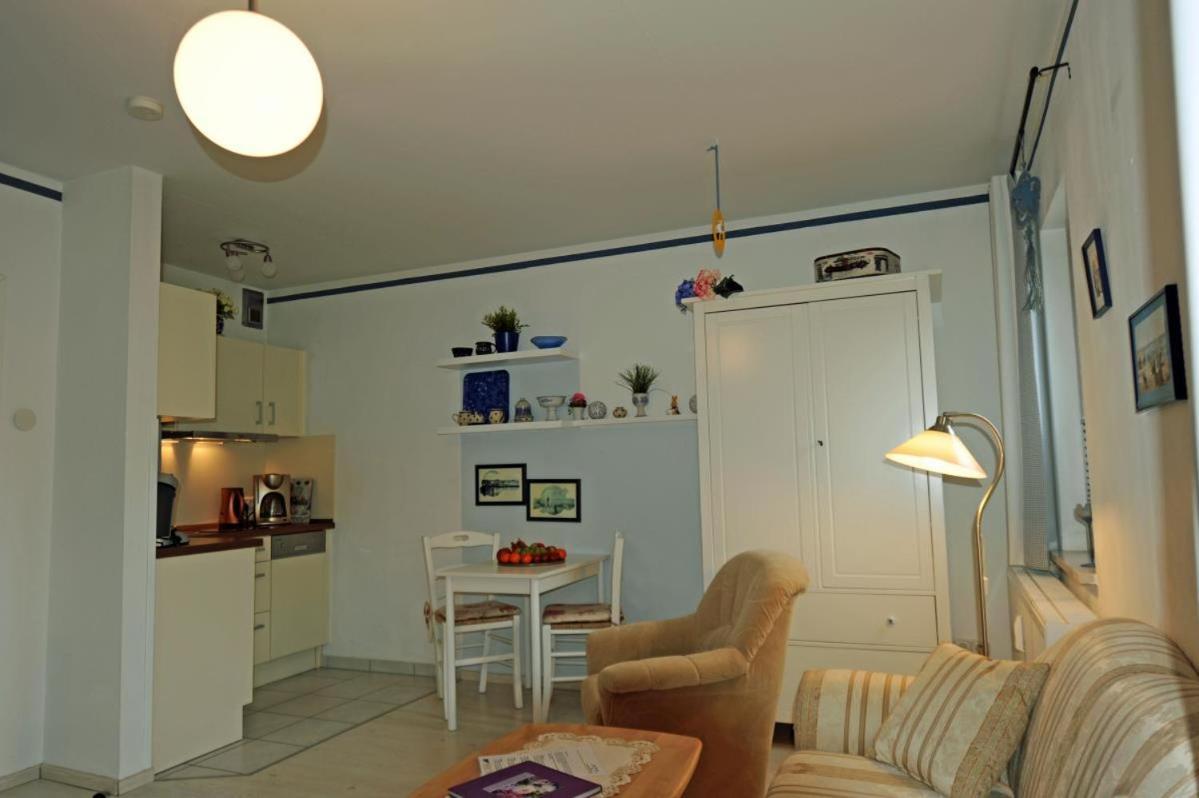 Studio 5 Im Eg Haus Stranddistel, Wunderschones Studio Fur 2 Personen In Цингст Экстерьер фото
